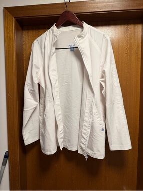 Women's Lightweight White Zip-Front Jacket